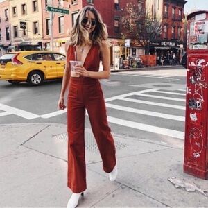 Urban Outfitters BDG Eleanor Denim Overall Jumpsuit in Burnt Orange Size 6